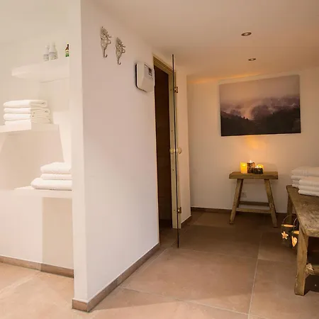 Romantikhuette Neuastenberg * Winterberg