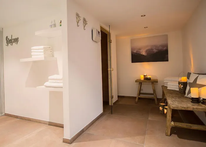 Romantikhuette Neuastenberg * Winterberg